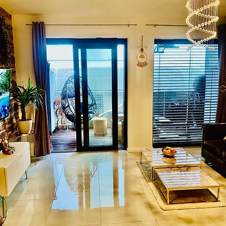 Apartament Tehelne Pole, Bajkalska 2e Bratysława