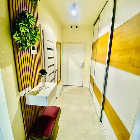 Apartment Tehelne Pole, Bajkalska 2e *