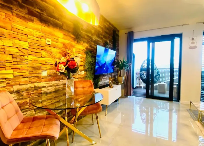 Tehelne Pole, Bajkalska 2e * ブラチスラヴァ