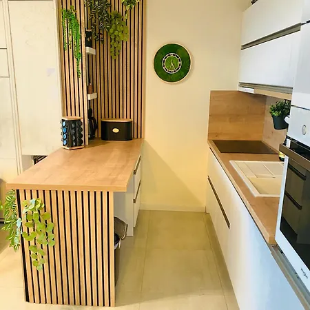 Tehelne Pole, Bajkalska 2e Apartment *