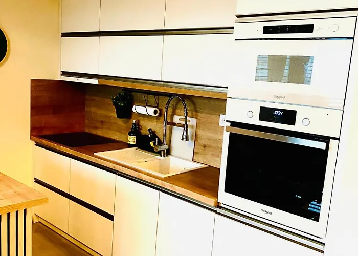 Tehelne Pole, Bajkalska 2e Apartment *