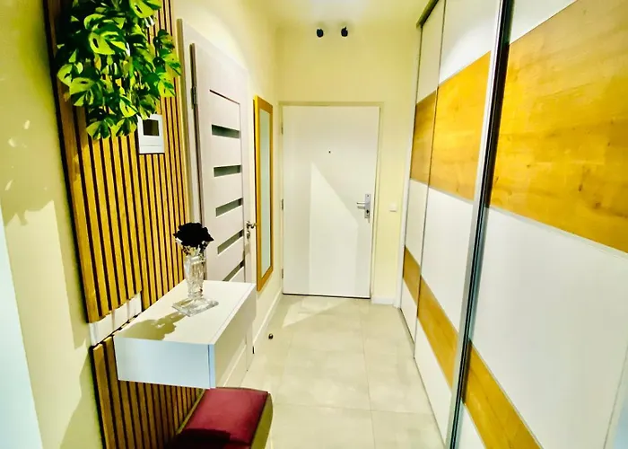 Apartment Tehelne Pole, Bajkalska 2e *